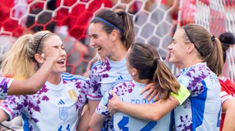 Spain women's team celebrate