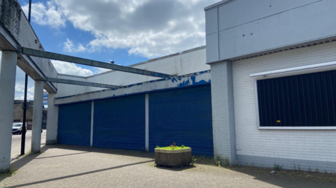 Former Lidl store, Longton