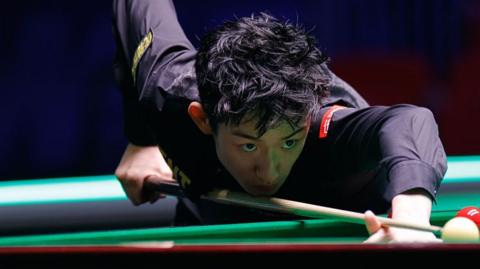 Wu Yize 