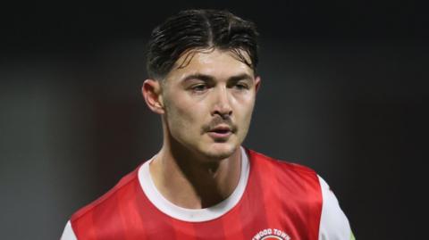 Mackenzie Hunt playing for Fleetwood