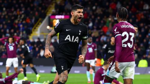 Romero celebrates late goal