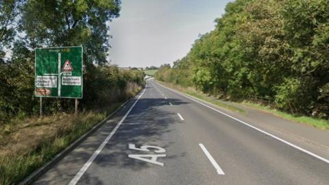 A stretch of road on the A5 between Northampton Road and Corn Hill Lane where the accident happened