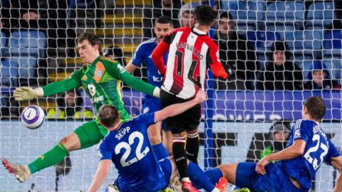 Fabio Carvalho scores Brentford's fourth at Leicester