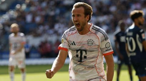 Harry Kane celebrates