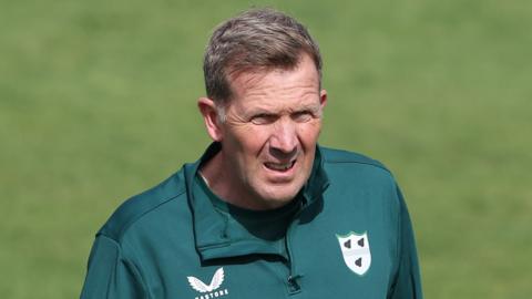 Worcestershire head coach Alan Richardson looking ahead wearing green training kit of club