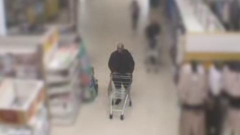 Khalid Masood in Tesco buying knives