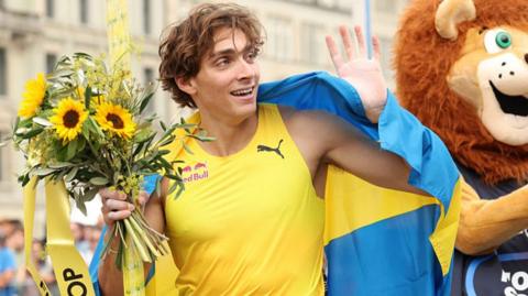 Armand Duplantis of Team Sweden celebrates after winning the Men's Pole Vault League