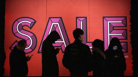 Shoppers in London