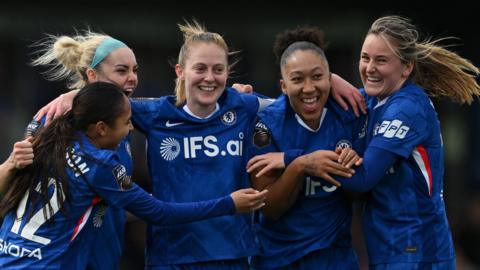 Chelsea players celebrate
