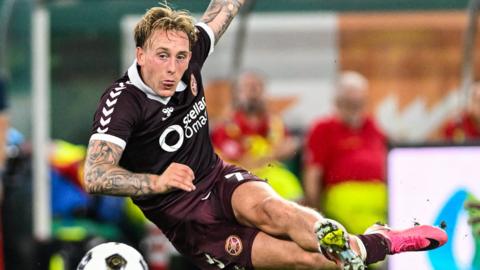 Calvin Miller scores for Hearts against Rapid Vienna