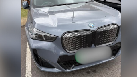 The image that Ashley Tomlin posted on the Facebook group. The number plate of the car is blurred out.