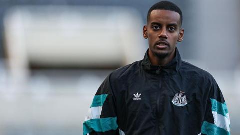 Newcastle striker Alexander Isak has claimed that "promises are broken and trust is lost"