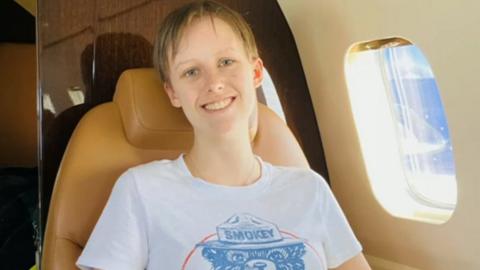 Laura Nuttall on a private jet