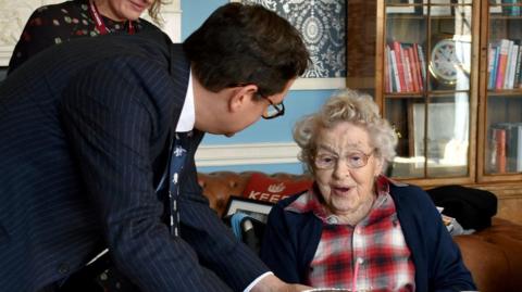 Ipswich High School pupil Joan Kersey aged 109 years old