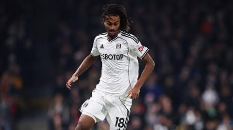 Jonah Kusi-Asare in action for Fulham during the 2025-26 season