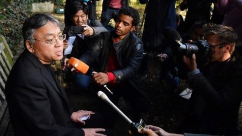 Kazuo Ishiguro and reporters