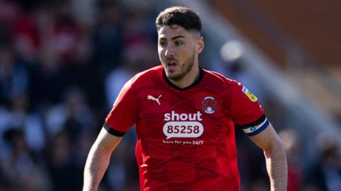 Dan Happe in action for Leyton Orient