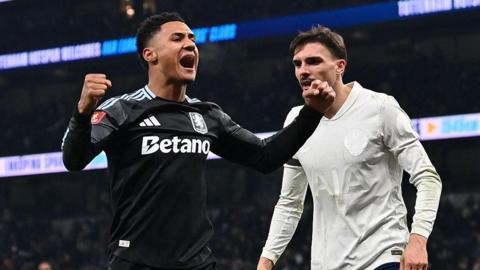 Ollie Watkins celebrates 