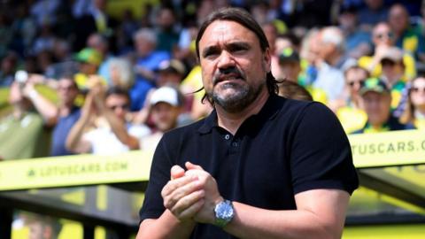 Daniel Farke in the away dug out at Carrow Road as he watches his Leeds United side play his old club Norwich