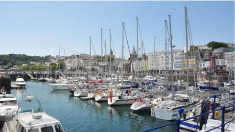 Guernsey marina