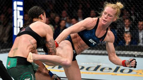 Holly Holm beat Raquel Pennington