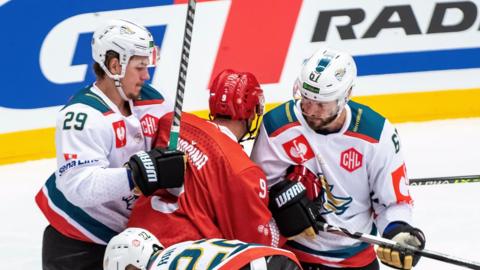 Giants v Trinec