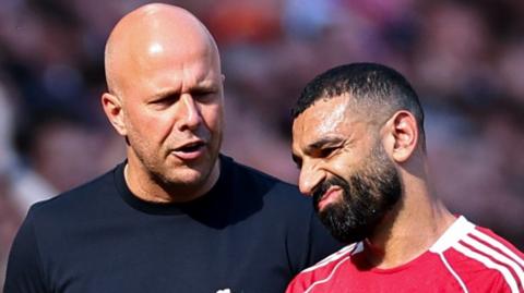 Arne Slot and Mohamed Salah