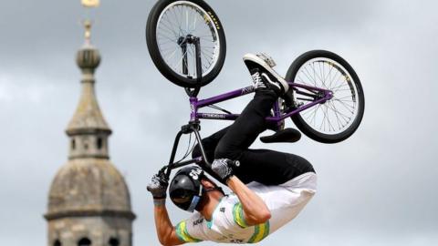 Joshua Matthews of Australia competes in the Men's Elite final