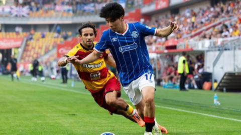 Daisuke Yokota playing for Rangers against Jagiellonia Bialystok