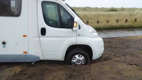 Campervan stuck at the Ayres National Nature Reserve