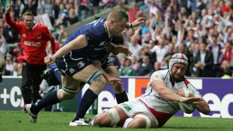 Dan Tuohy scoring a try for Ulster against Leinster during the 2012 European final at Twickenham