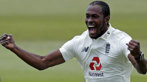 Jofra Archer celebrates a wicket