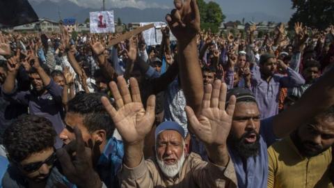 Demonstrators in Srinagar on 23 August 2019