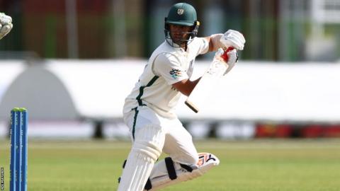 Worcestershire captain Brett D'Oliveira starts the day at Derby looking to complete a 12th first-class century