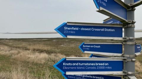 Crossrail signpost - 23 miles to Shenfield