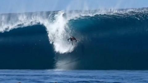 Tom Lowe at Teahupo'o