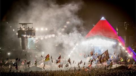 Foo Fighters at Glastonbury 2017