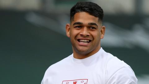 Sam Matavesi