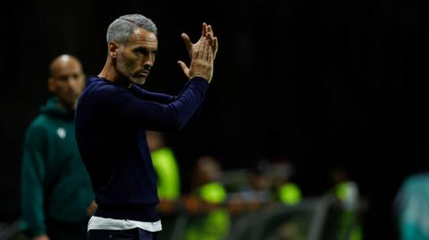 Braga head coach Carlos Vicens