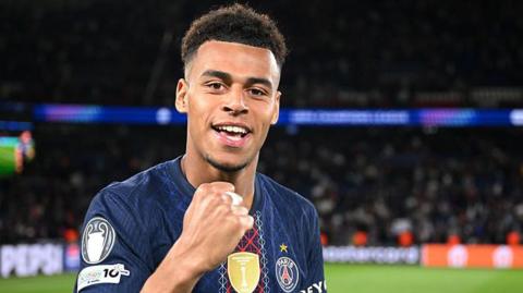 Desire Doue of Paris Saint-Germain celebrates