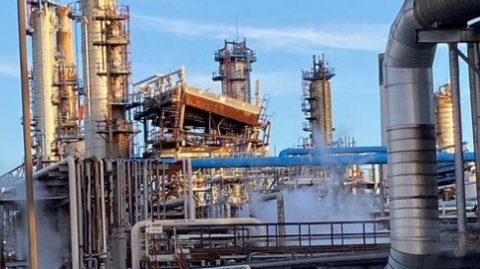 Image of Fawley Oil Refinery site in Hampshire