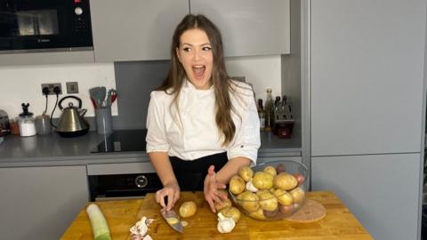 Poppy Cooks excited