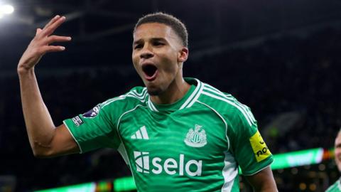 Malick Thiaw celebrates after scoring