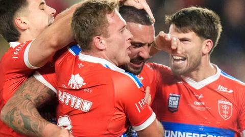 Hull KR celebrate scoring try
