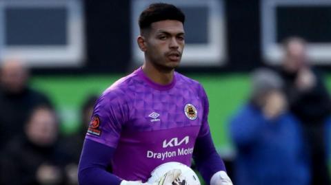 Boston keeper Cameron Gregory with ball in hand