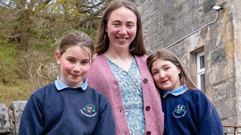 Duror Primary School pupils and teacher