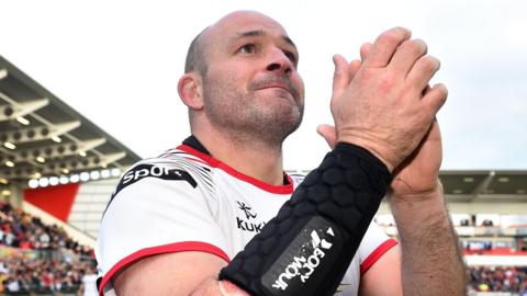 Rory Best applauds Ulster fans after his last game in Belfast