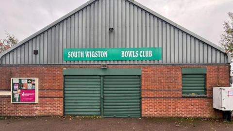 A picture of the front of South Wigston Bowls Club.