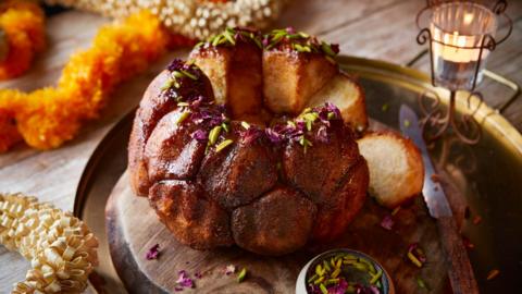 Gulab jamun-inspired monkey bread