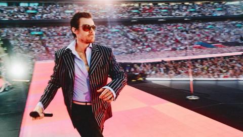 Harry Styles on stage